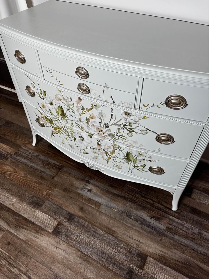 Beautiful Light Sideboard