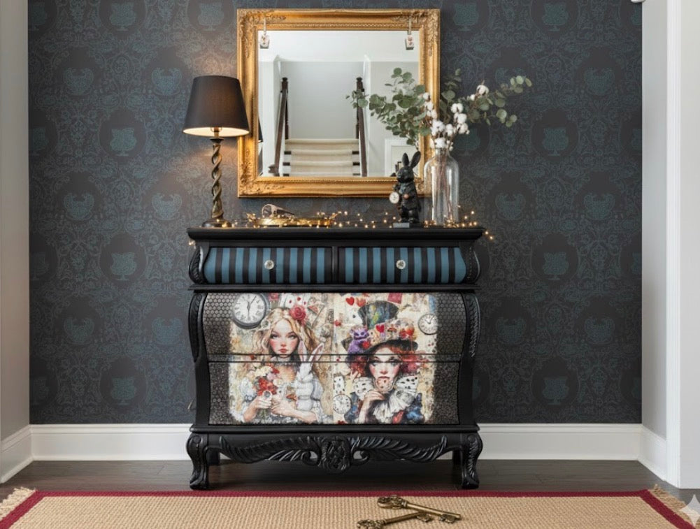 Alice inspired sideboard / entry table