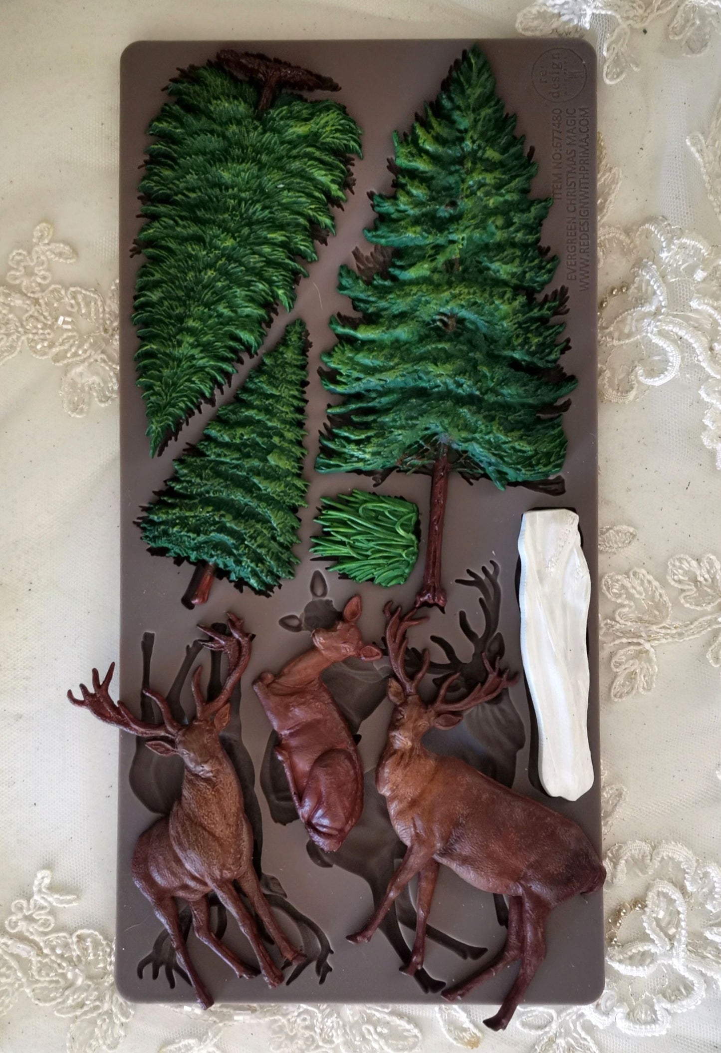 Decor Moulds® – Evergreen Christmas Magic – 1 pc, 5″x10″x8mm